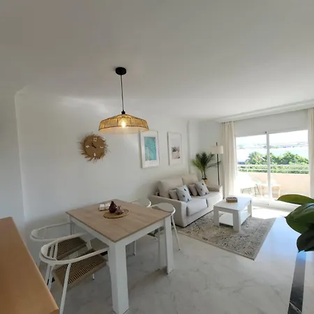 Marina Banus With Amazing Views Lejlighed